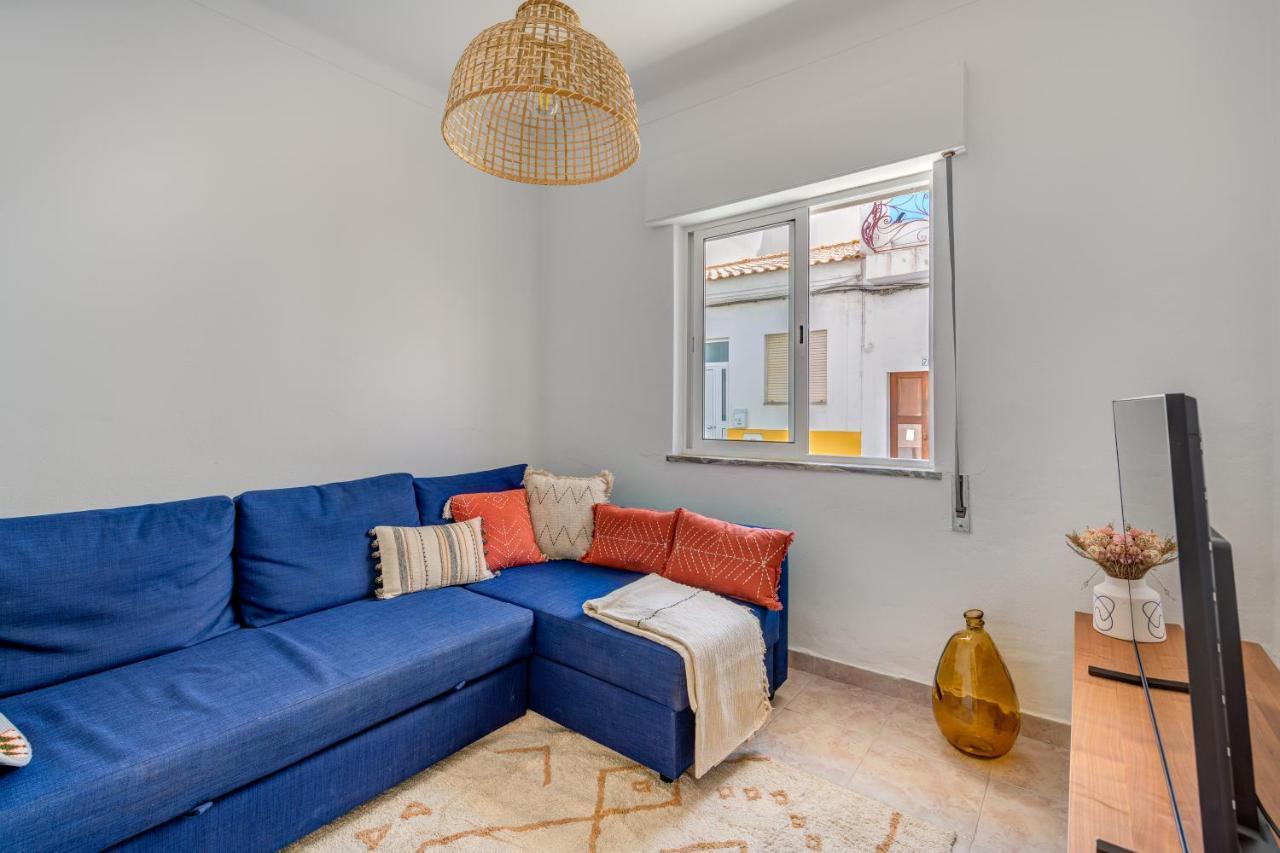 Casa Dos Amigos Apartment Алвор Екстериор снимка
