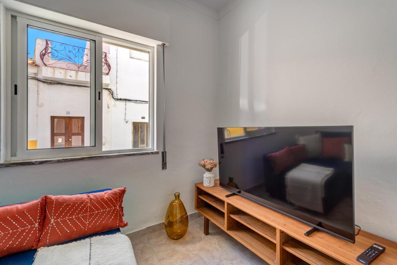 Casa Dos Amigos Apartment Алвор Екстериор снимка
