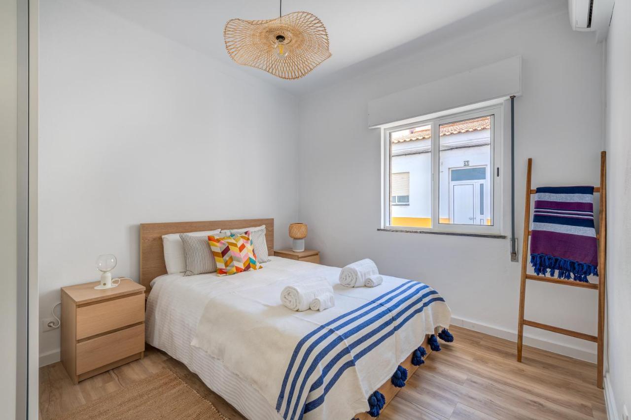 Casa Dos Amigos Apartment Алвор Екстериор снимка